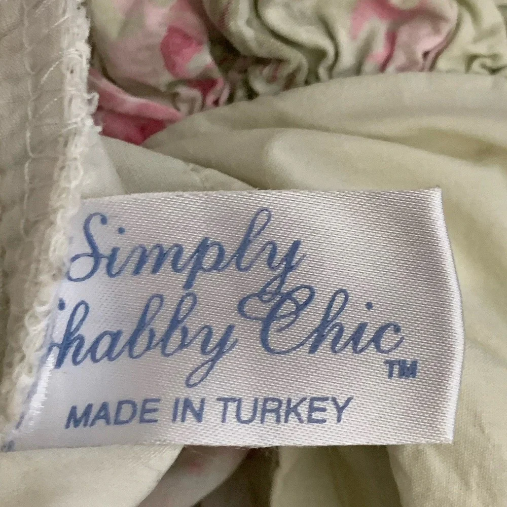 Set 2 Simply Shabby Chic Bramble Rose  Ruffled Shams